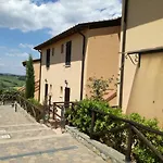 Finestra Della Val D'orcia Contignano