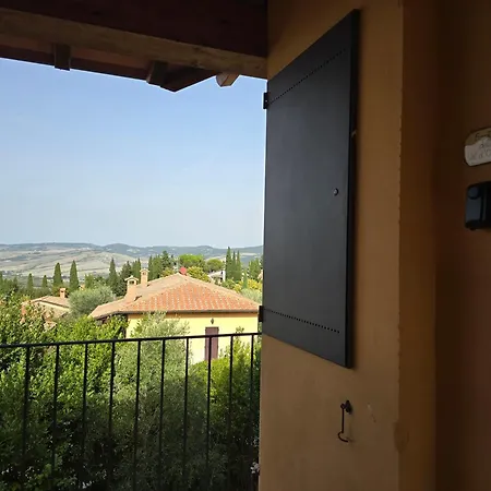 Finestra Della Val D'orcia Contignano