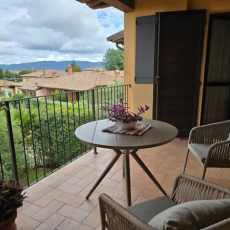 Finestra Della Val D'orcia * Contignano